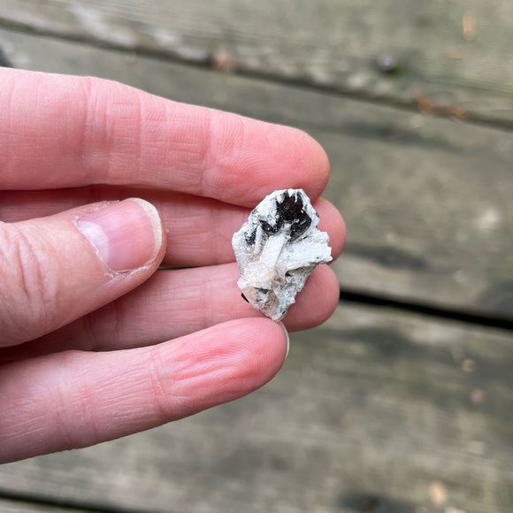 Sherry Topaz Crystals Cluster In Matrix - Picture 6 of 17